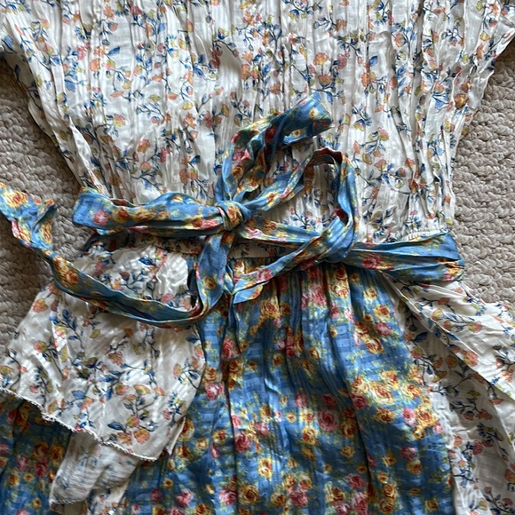 Blue and white floral summer dress - Picture 5 of 9